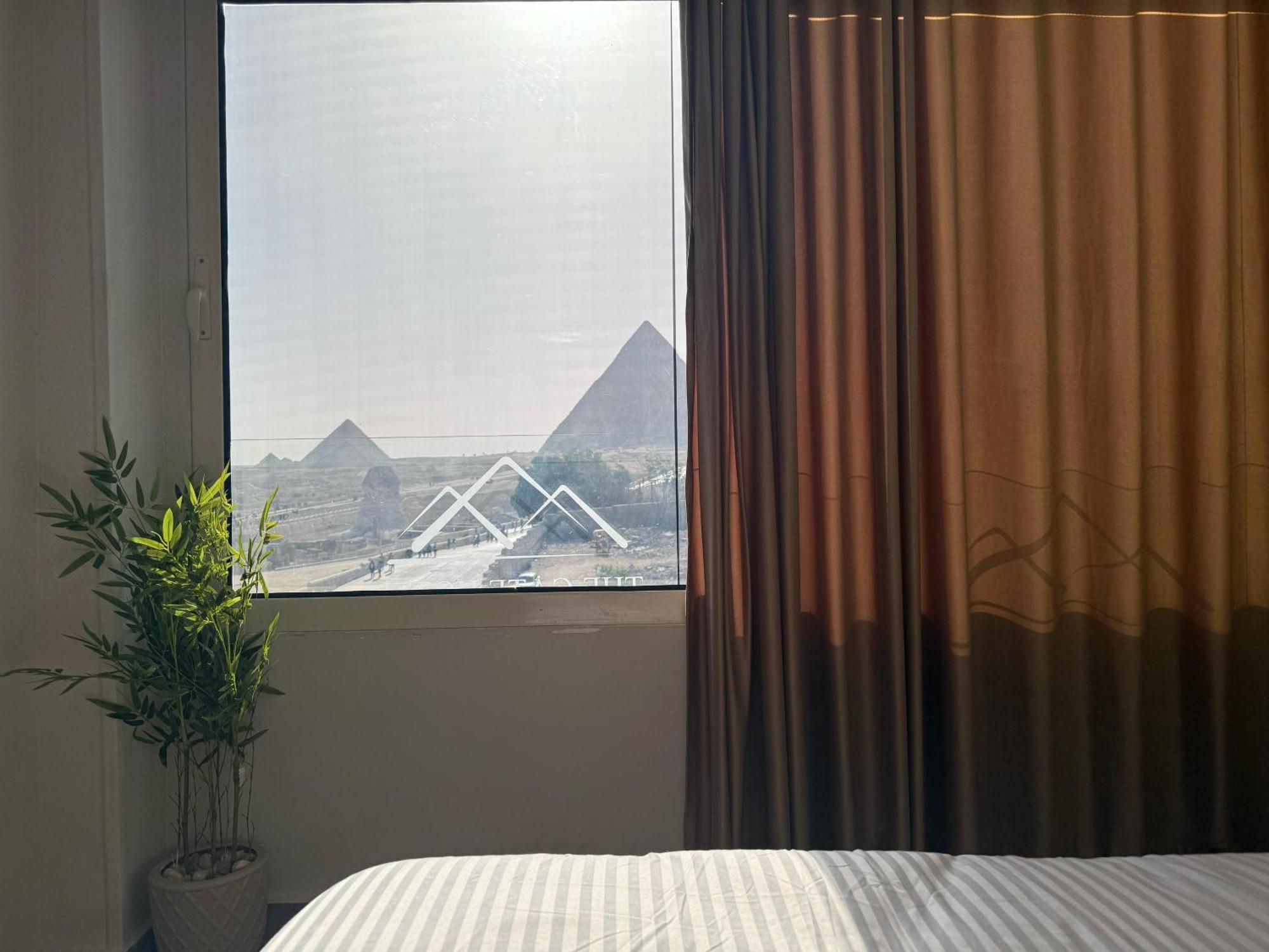 The Gate Hotel Front Pyramids & Sphinx View Kafret el-Gabal Exterior foto